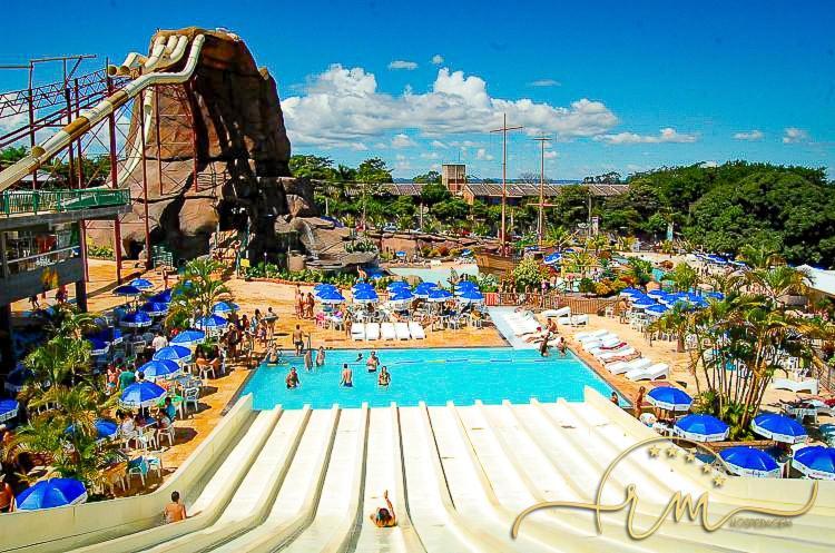 Spazzio Diroma Rm Hospedagem Com Acesso Acqua Park/Splash Caldas Novas Buitenkant foto